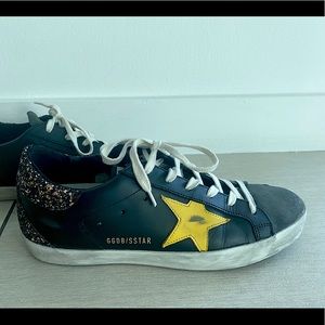 Golden Goose sneaker like new - size 39